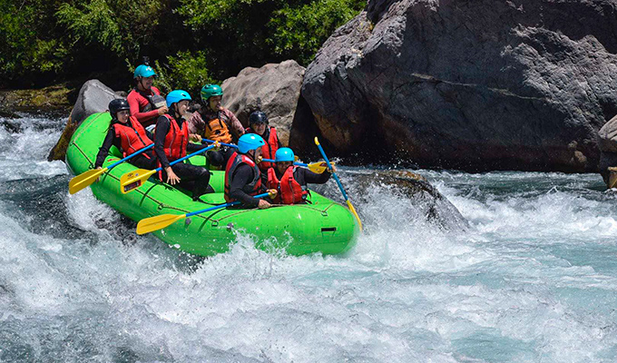 customer share the whitewater raft 